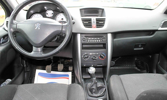 Peugeot 207 4 of 4