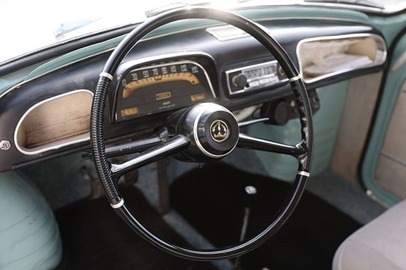 Renault Dauphine Gordini 10 of 14