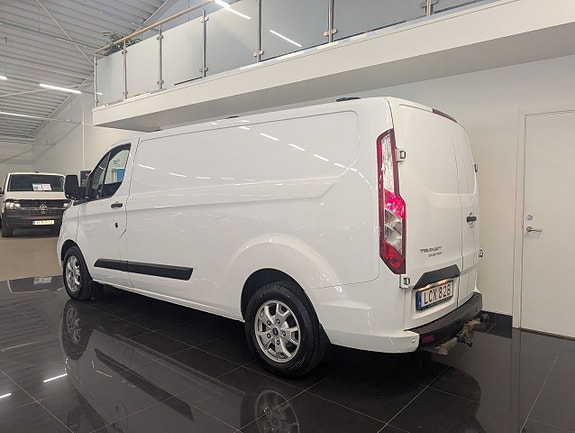 Ford Transit Custom 3 of 5