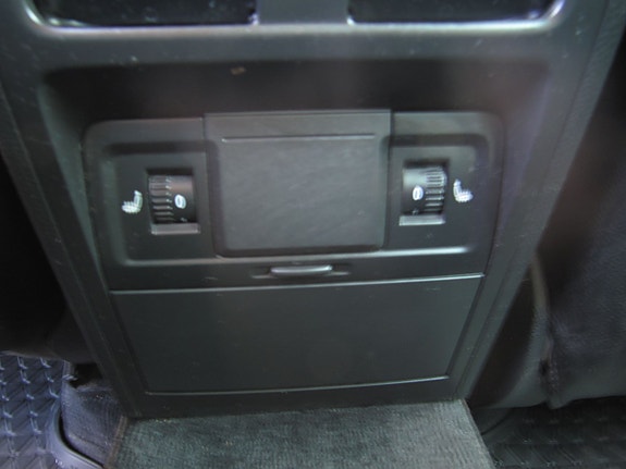 Volkswagen Passat 9 of 21