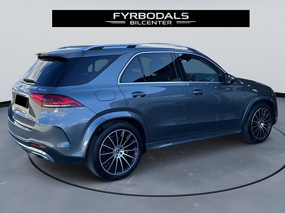 Mercedes-Benz GLE350 de 15 of 30