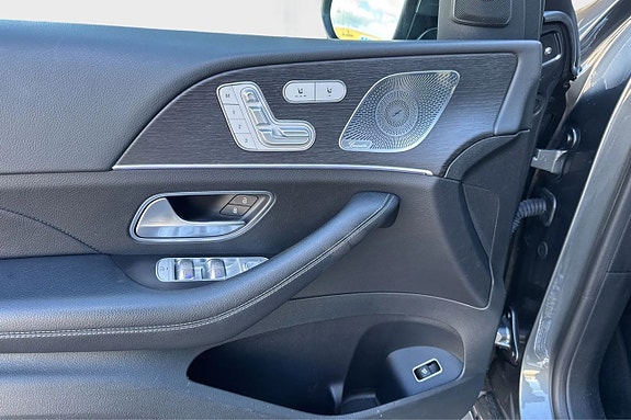Mercedes-Benz GLE350 de 21 of 30