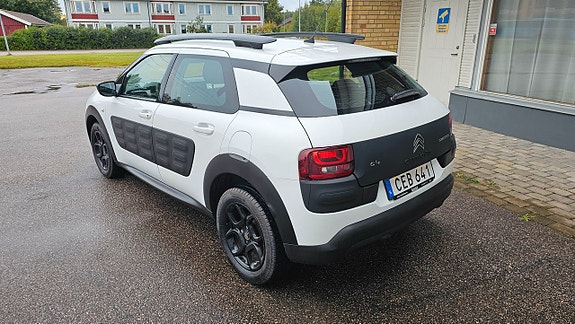 Citroen C4 Cactus 5 of 16