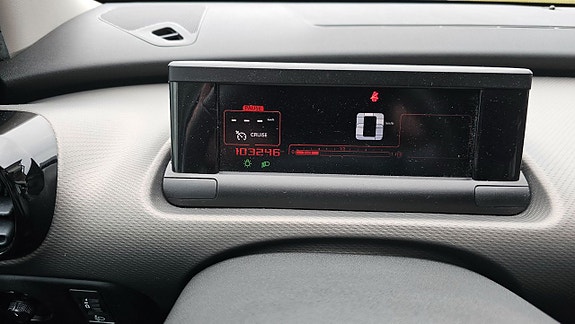 Citroen C4 Cactus 14 of 16