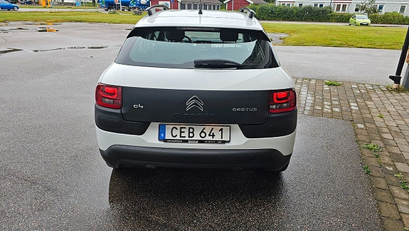 Citroen C4 Cactus 6 of 16