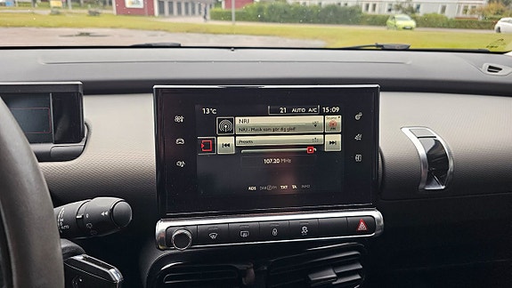 Citroen C4 Cactus 13 of 16