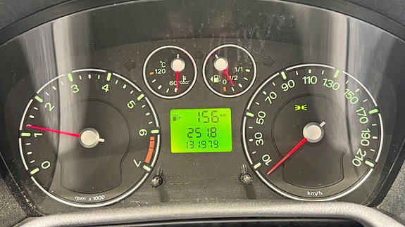Ford Fusion 6 of 18