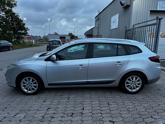 Renault Megane III 7 of 21