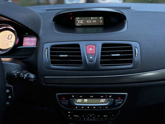 Renault Megane III 19 of 21