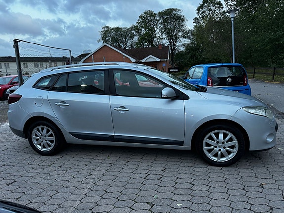 Renault Megane III 6 of 21