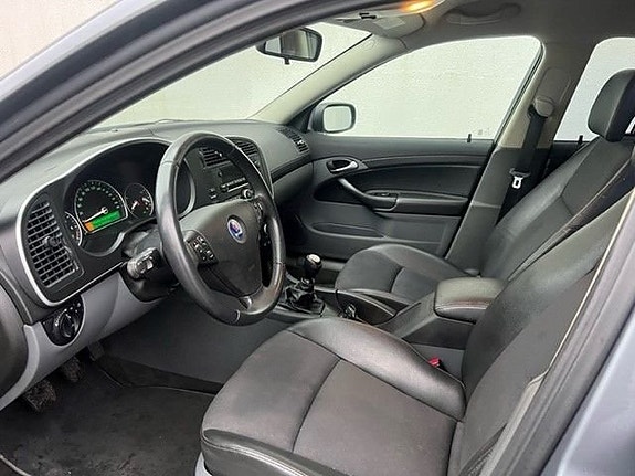 Saab 9-3 9 of 13