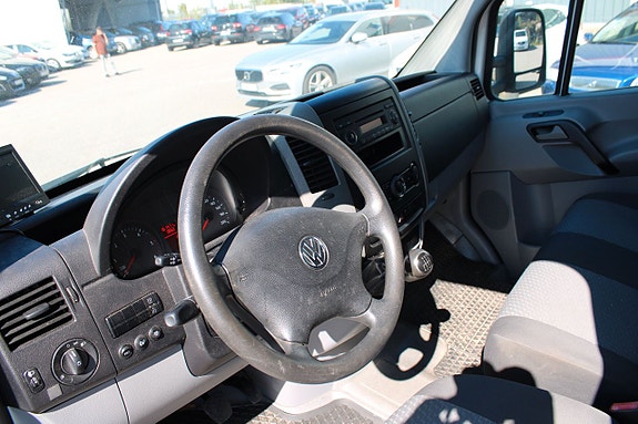 Volkswagen Crafter 7 of 7
