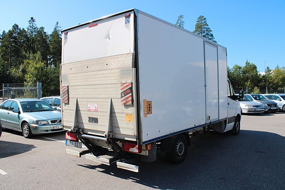Volkswagen Crafter 4 of 5