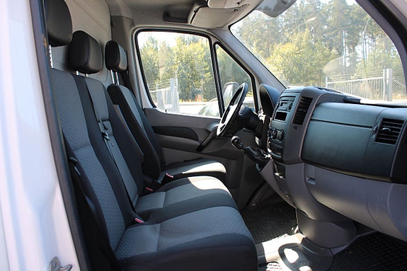 Volkswagen Crafter 6 of 7