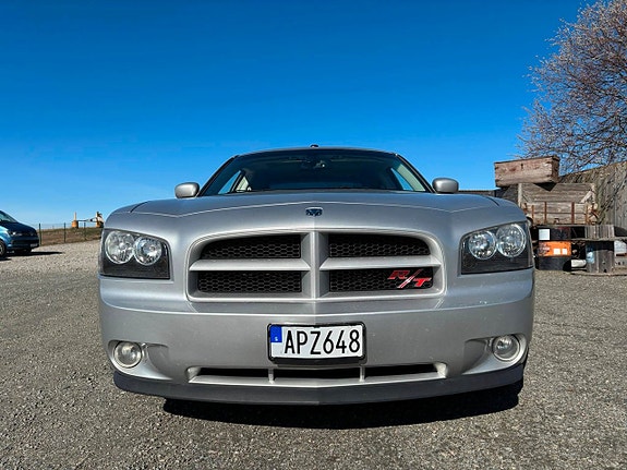 Dodge Charger 11 of 30