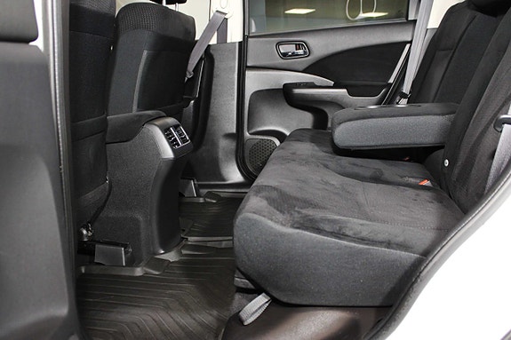Honda CR-V 14 of 27