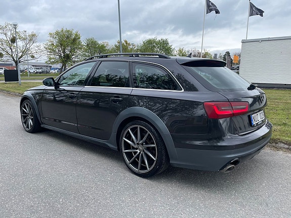 Audi A6 allroad 7 of 23