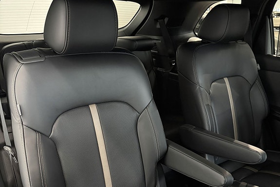 Mazda CX-80 17 of 19