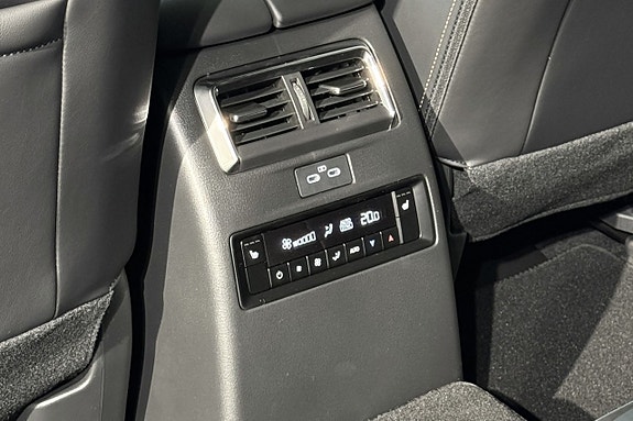 Mazda CX-80 19 of 19