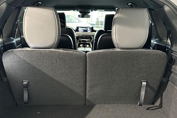 Mazda CX-80 7 of 19