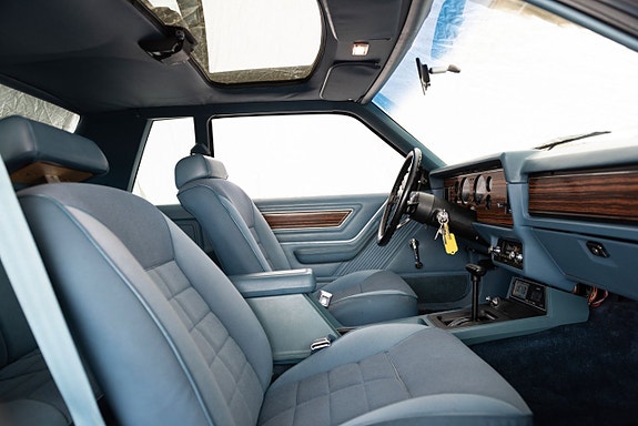 Ford Mustang 20 of 27
