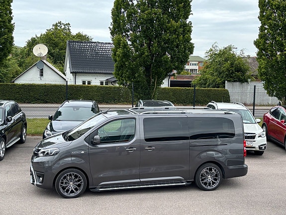 Toyota Proace Verso 2 of 5