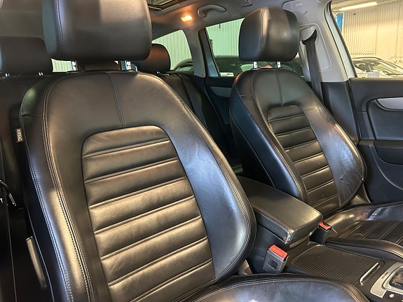 Volkswagen Passat Alltrack 13 of 21