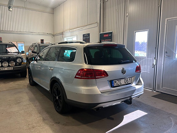 Volkswagen Passat Alltrack 5 of 5