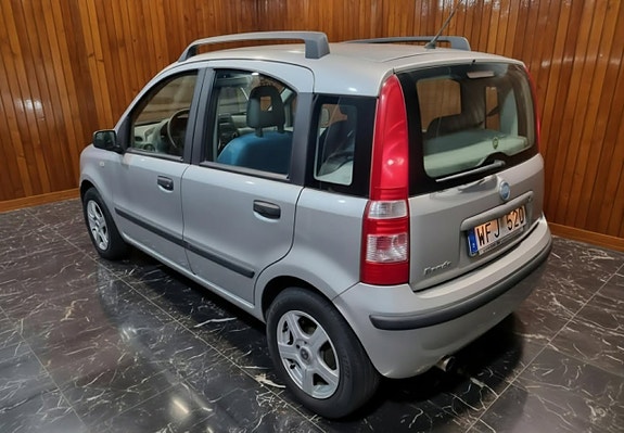 Fiat Panda 4 of 5