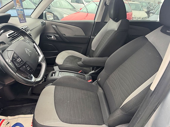 Citroen C4 Picasso 11 of 17
