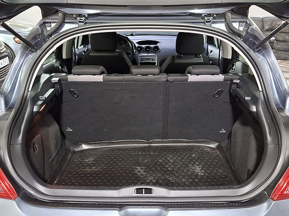 Peugeot 308 14 of 14
