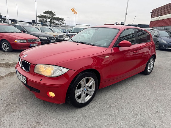 BMW 116i 5 of 5