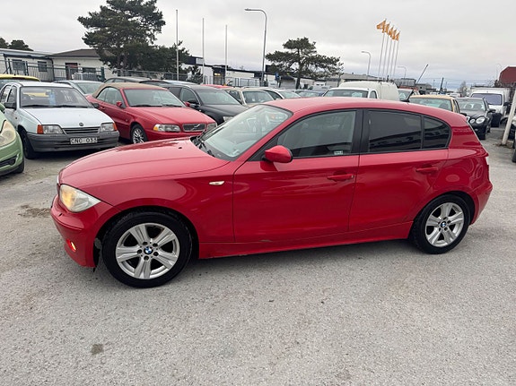 BMW 116i 7 of 17
