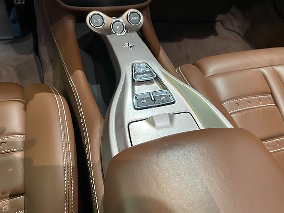 Ferrari California 30 16 of 18