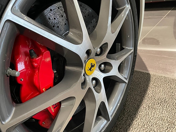 Ferrari California 30 6 of 18
