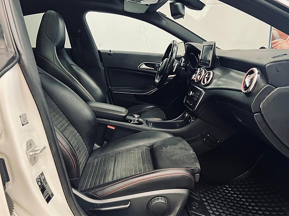Mercedes-Benz CLA220 d 10 of 19
