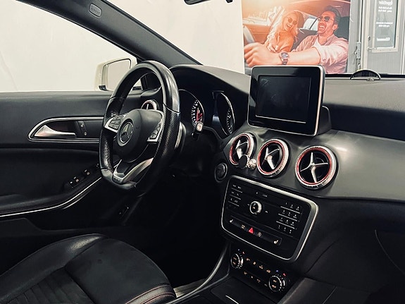 Mercedes-Benz CLA220 d 11 of 19
