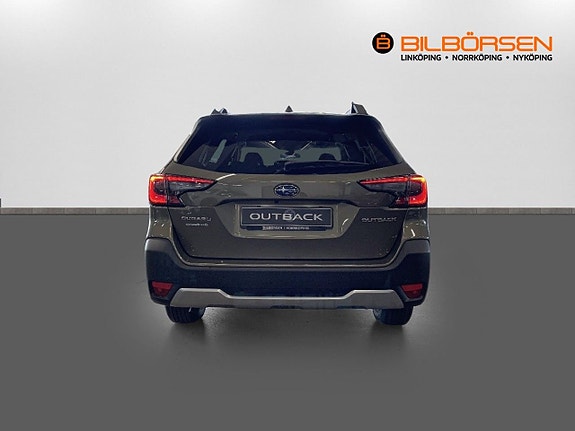 Subaru Outback 5 of 5