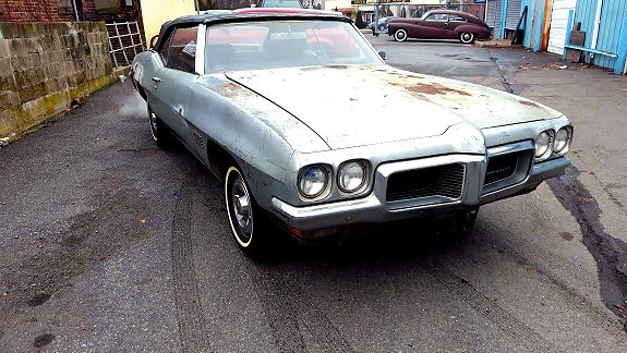 Pontiac LeMans 2 of 5