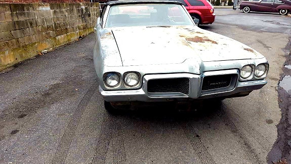 Pontiac LeMans 3 of 5