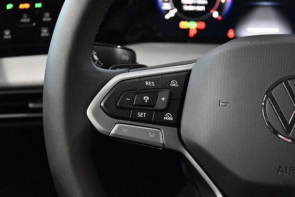 Volkswagen Golf I 11 of 23