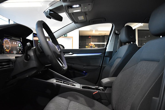 Volkswagen Golf I 18 of 23