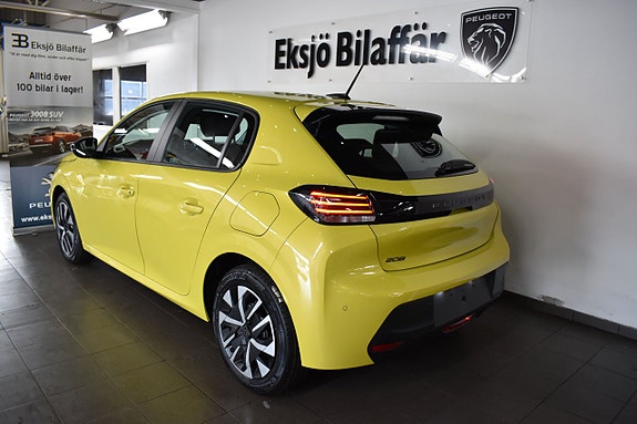 Peugeot 208 4 of 5