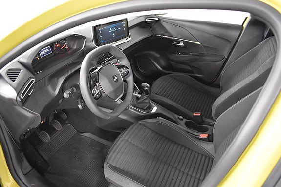 Peugeot 208 5 of 5