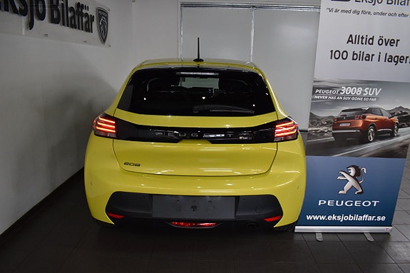 Peugeot 208 9 of 15