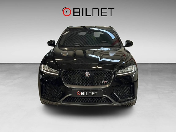 Jaguar F-PACE 7 of 30