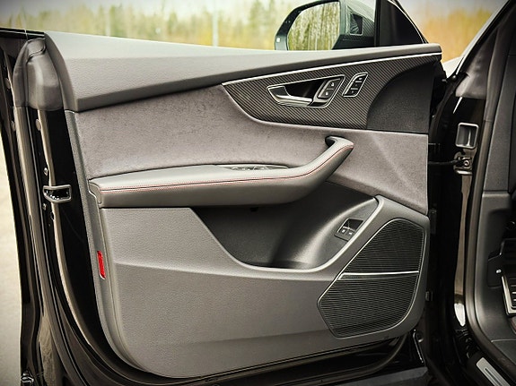 Audi Q8 12 of 26