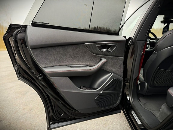 Audi Q8 17 of 26