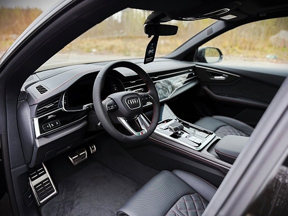 Audi Q8 15 of 26