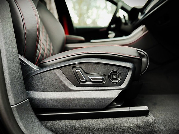 Audi Q8 22 of 26